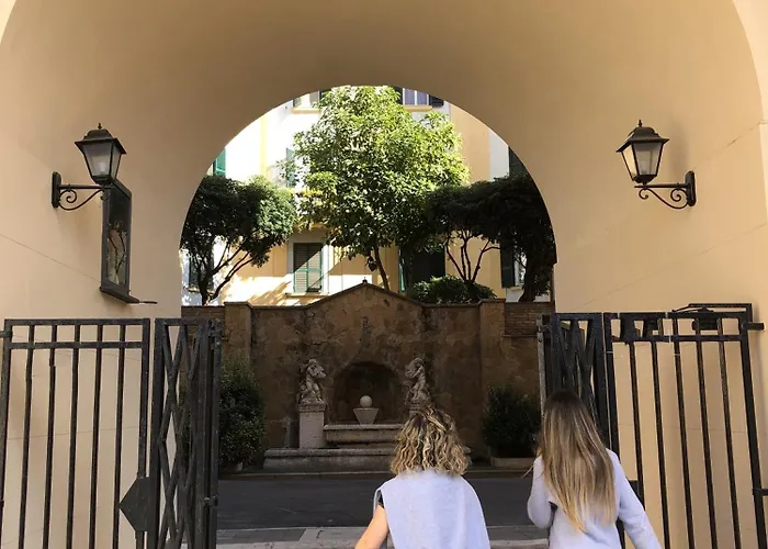 Garbatella House 招待所