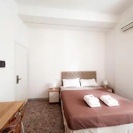 Garbatella House